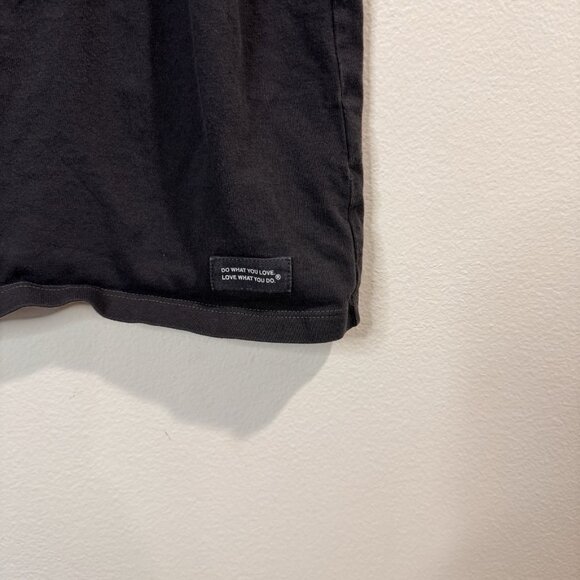 Life is Good Crusher Tee T-shirt Womens XXL / 2XL Big Foot Stars Moon Black - Picture 3 of 8